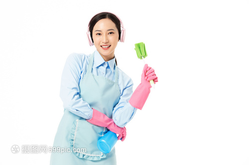 家政服务女性清洁玻璃