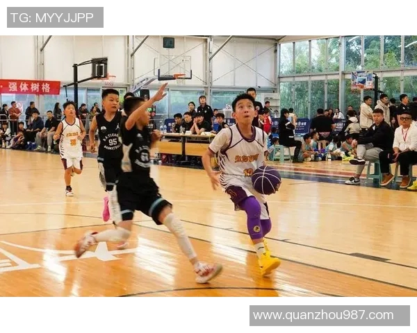 西安篮球队荣登篮球战术排行榜第五名展现强大实力与团队协作 西安篮球队荣登篮球战术排行榜第五名展现强大实力与团队协作