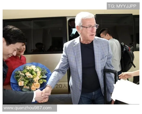 北京羽毛球队在世界杯中的团队协作表现分析与点评